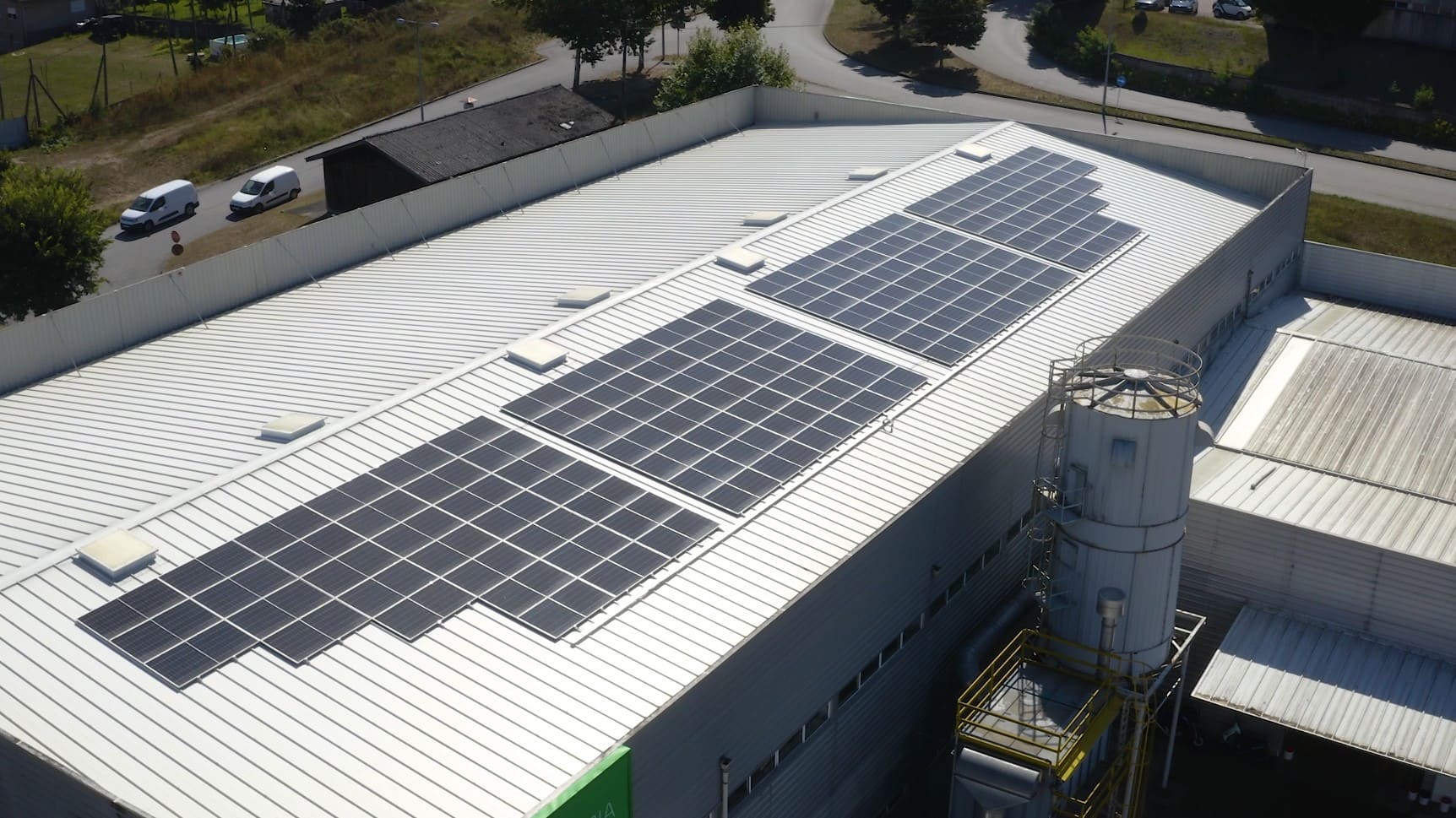 Energia Fotovoltaica - JOM Indústria